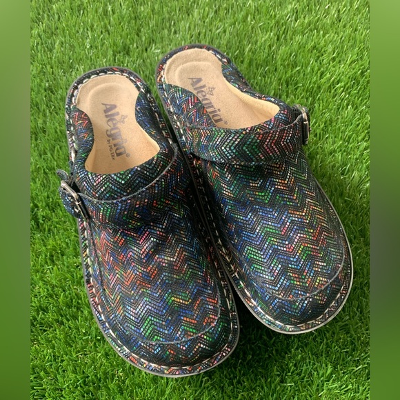 Alegria Seville Ric Rack Rainbow Clog 37 - Picture 4 of 8